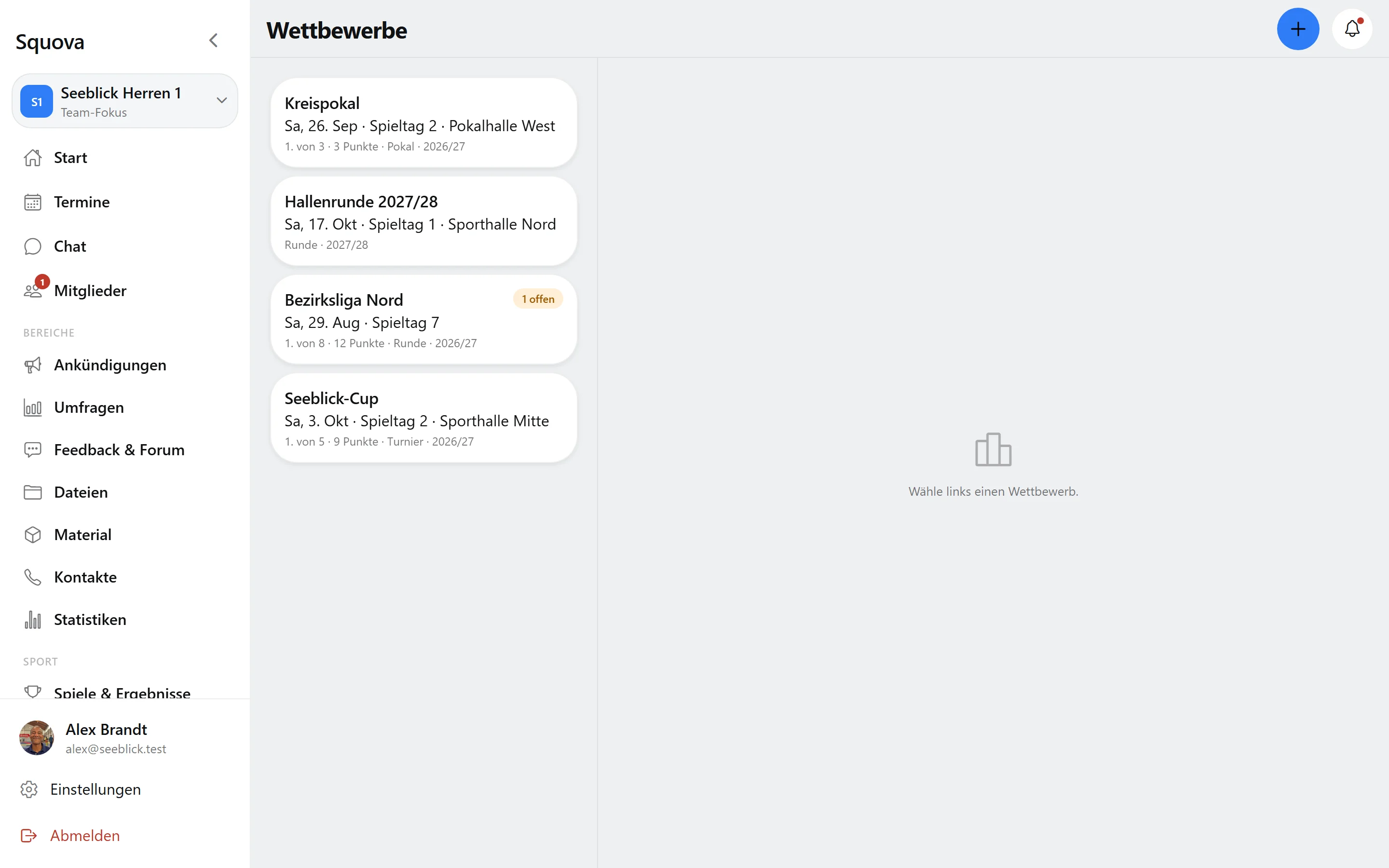 Wettbewerbs-Liste in Squova mit einem Turnier, einer Runde und einem Pokal derselben Saison